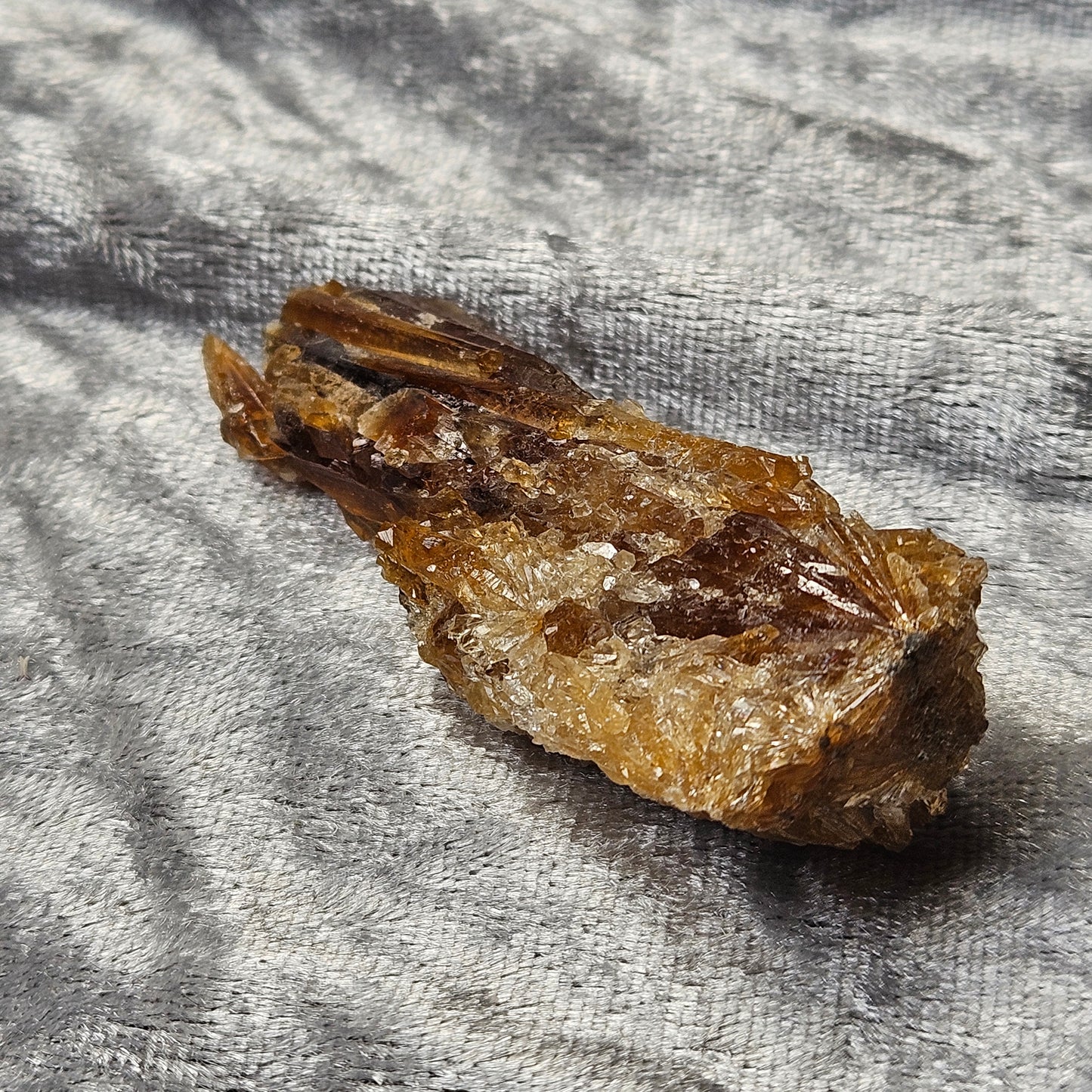 Raw Amber Calcite